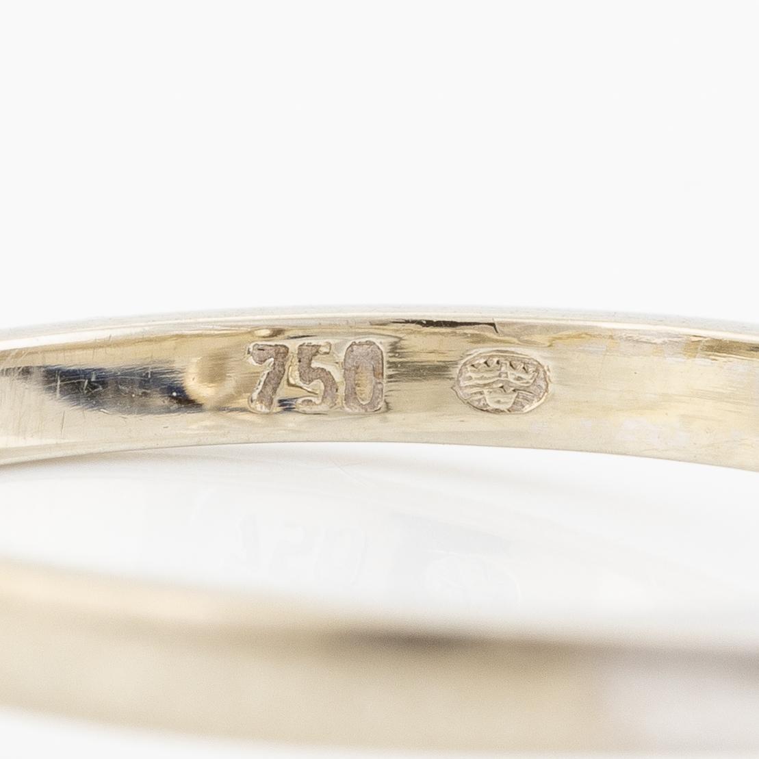 Ring, solitaire, 18K white gold with a brilliant-cut diamond 1.57 ct according to the engraving.