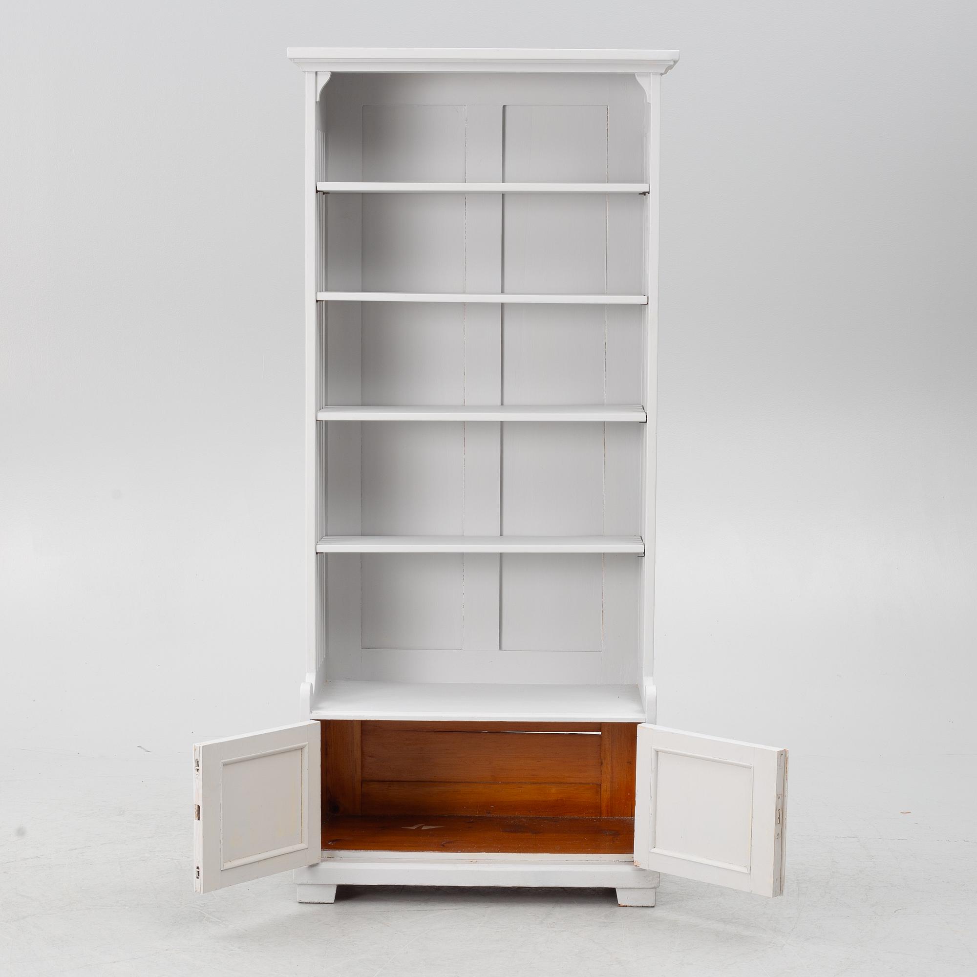 Bookcase, early 20th century.