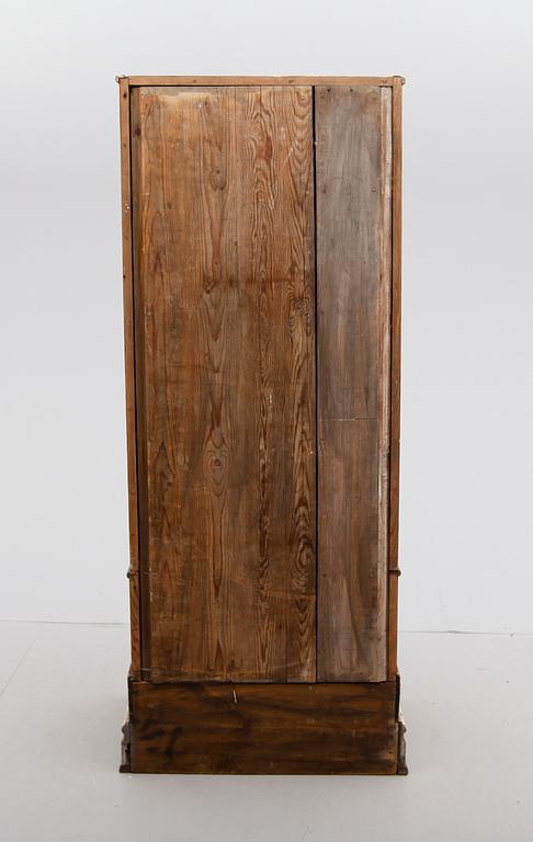 SKÅP, kolonnformat, 1800-tal.