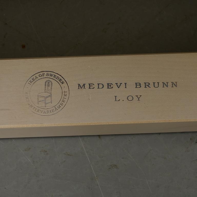 FOTPALL, gustaviansk stil, "Medevi Brunn", Ikeas 1700-talsserie, 1990-tal.