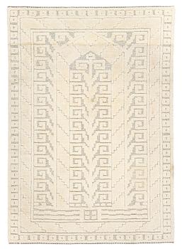 204. Märta Måås-Fjetterström, A CARPET, "Vita spetsporten", knotted pile in relief, ca 242,5 x 168,5 cm, signed AB MMF.