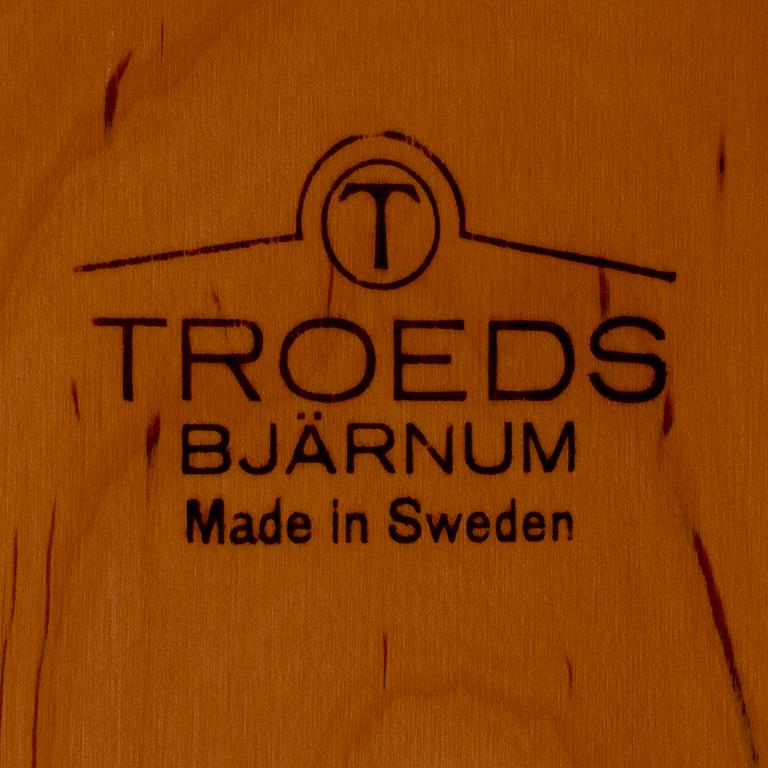 Bookcases with cabinets. 5 pieces. 1960s.