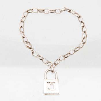 Tiffany & Co berlock silver medföljande armband.