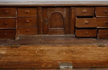 SKRIVSKÅP, senbarock, 1700-tal.