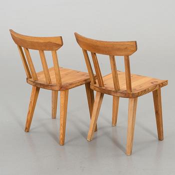 A PAIR OF CHAIRS BY KARL ANDERSSON & SÖNER. SECOND HALF OF 20TH CENTURY.