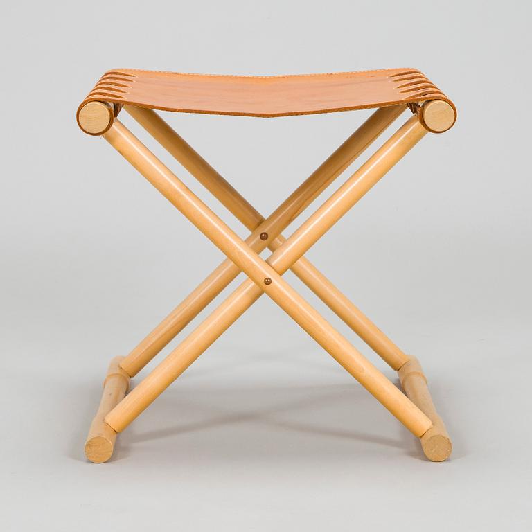 Maija Heikinheimo, A 1960s/70s century wooden stool 'Camping chair A'. Norrmark handicraft.