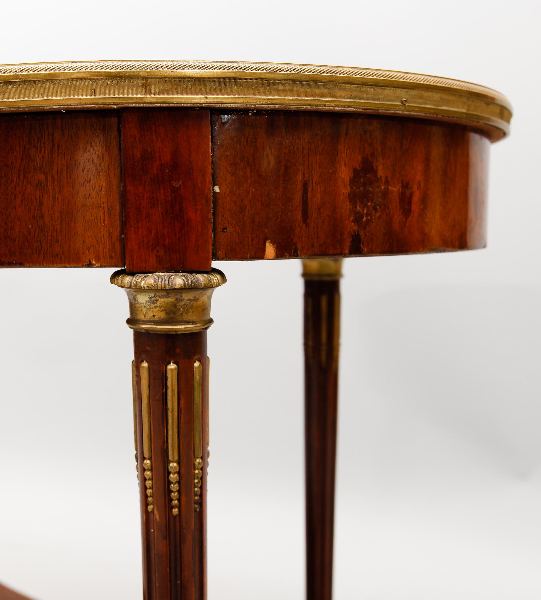 BORD, gustaviansk stil, 1900-talets första hälft.