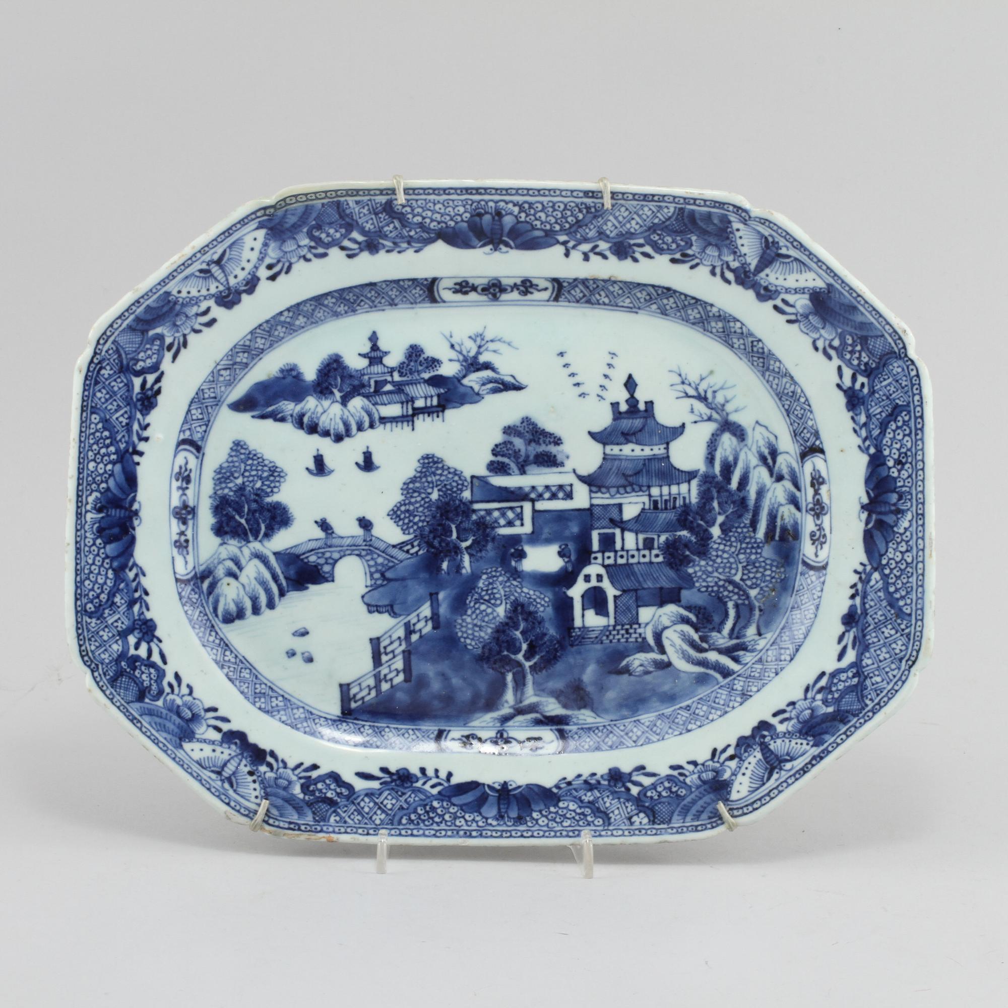 STEKFAT, porslin, Kina, 1700-tal.