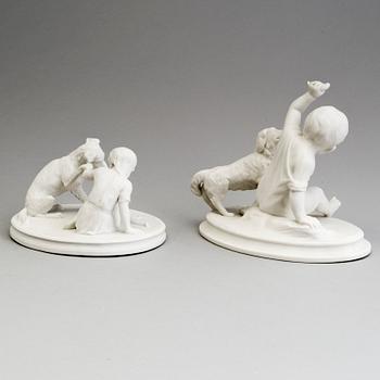 FIGURGRUPPER, två st, parian, Gustafsberg och Rörstrand, tidigt 1900-tal.