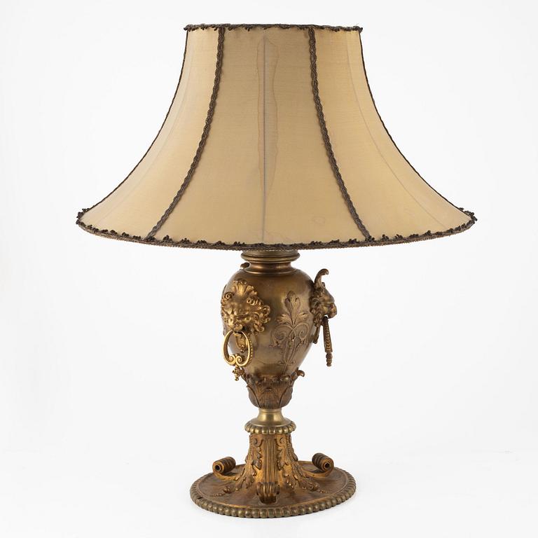 Table lamp, Neo-Renaissance, early 20th century.