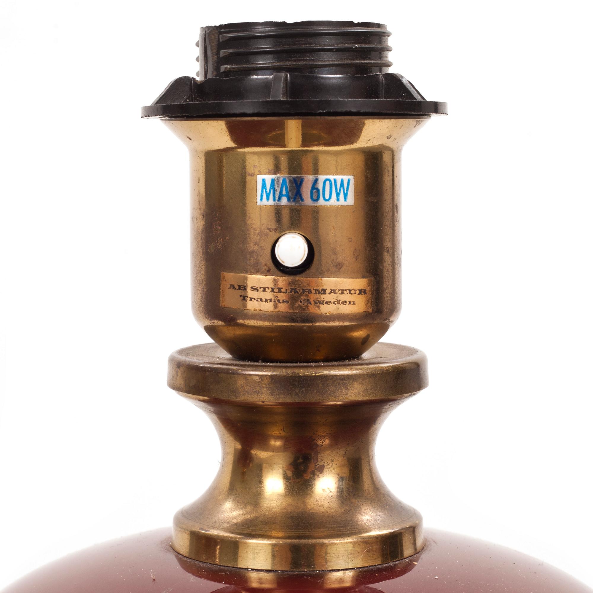 BORDSLAMPOR, ett par, AB Stilarmatur, Tranås, 1900-talets andra hälft.