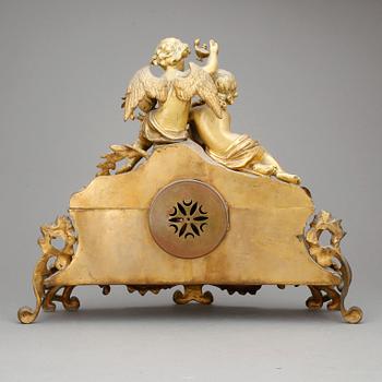 BORDSUR, nyrokoko, 1800-talets andra hälft.