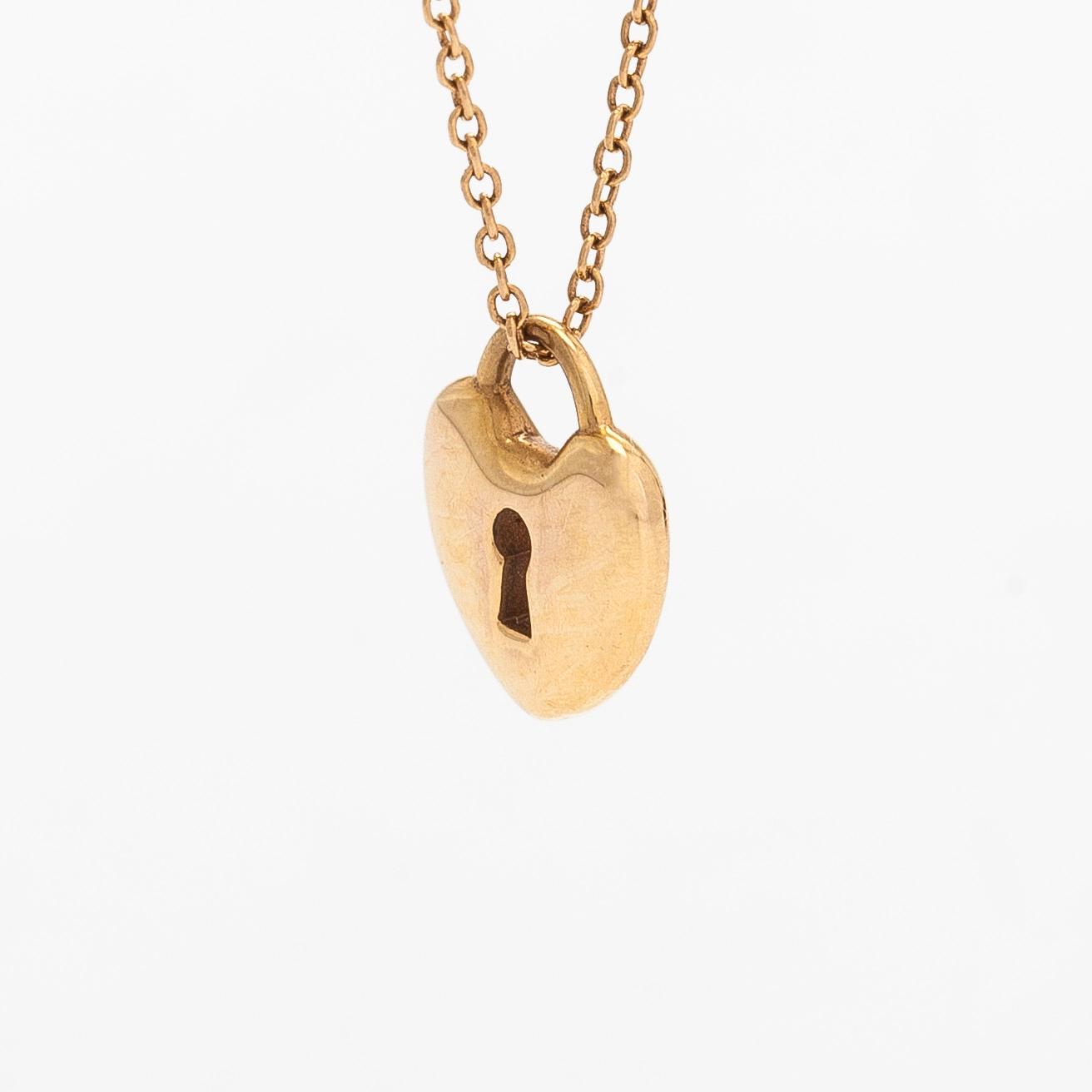 Tiffany & Co, kaulakoru, sydänriipus avaimenreiällä, 18K kultaa.