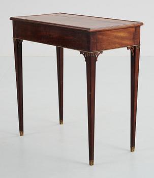 DAMARBETSBORD, sengustavianskt omkring 1800.