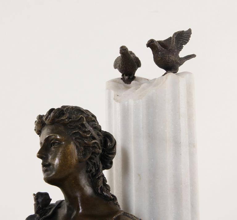 FIGURIN, patinerad brons och alabaster, 1900/2000-tal.