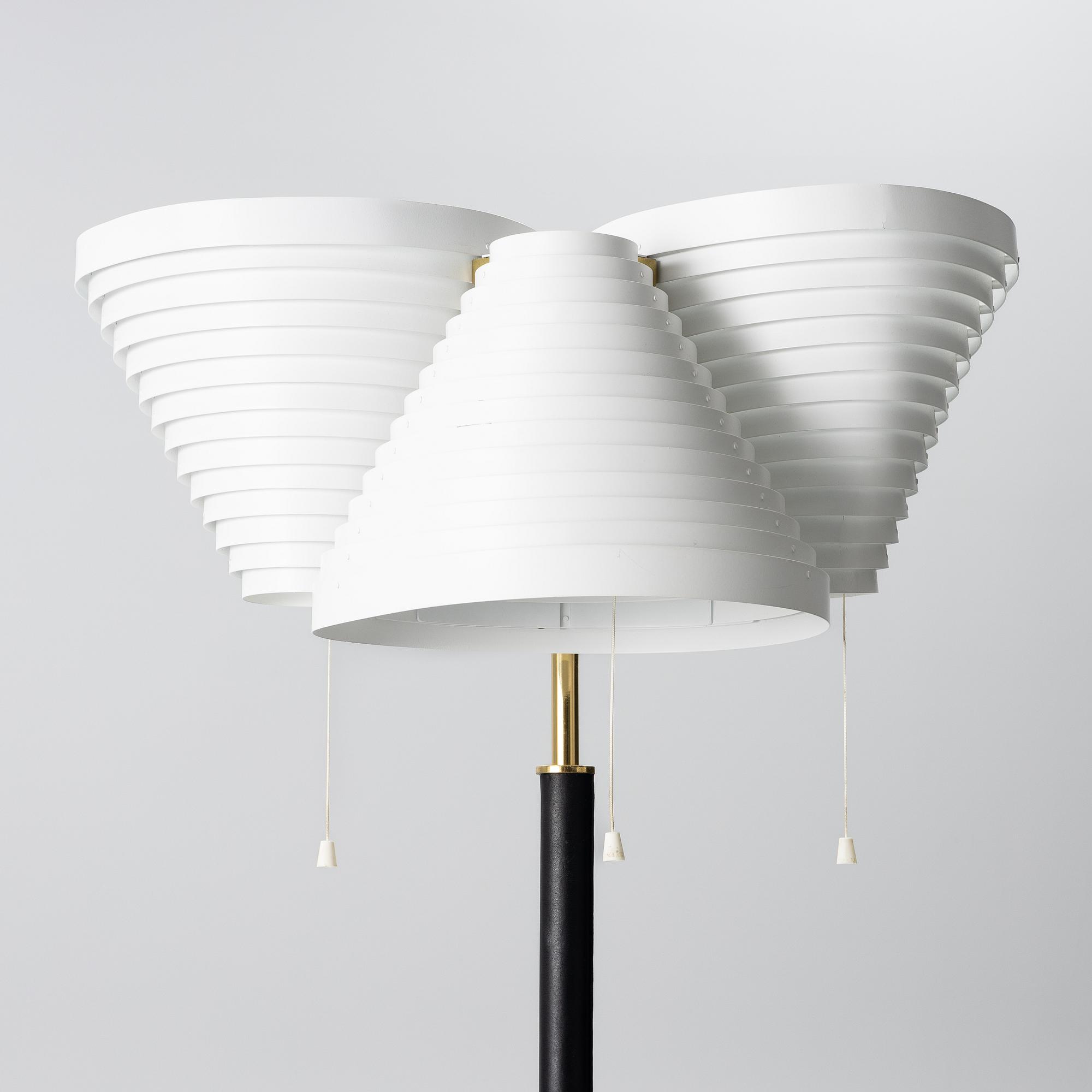 Alvar Aalto, A model A 809 floorlamp,  Valaisinpaja OY, Finland.