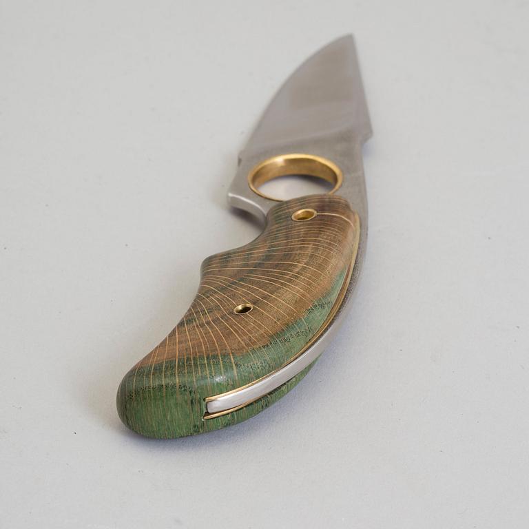 A contemporary knife by Andrzej Rybak.