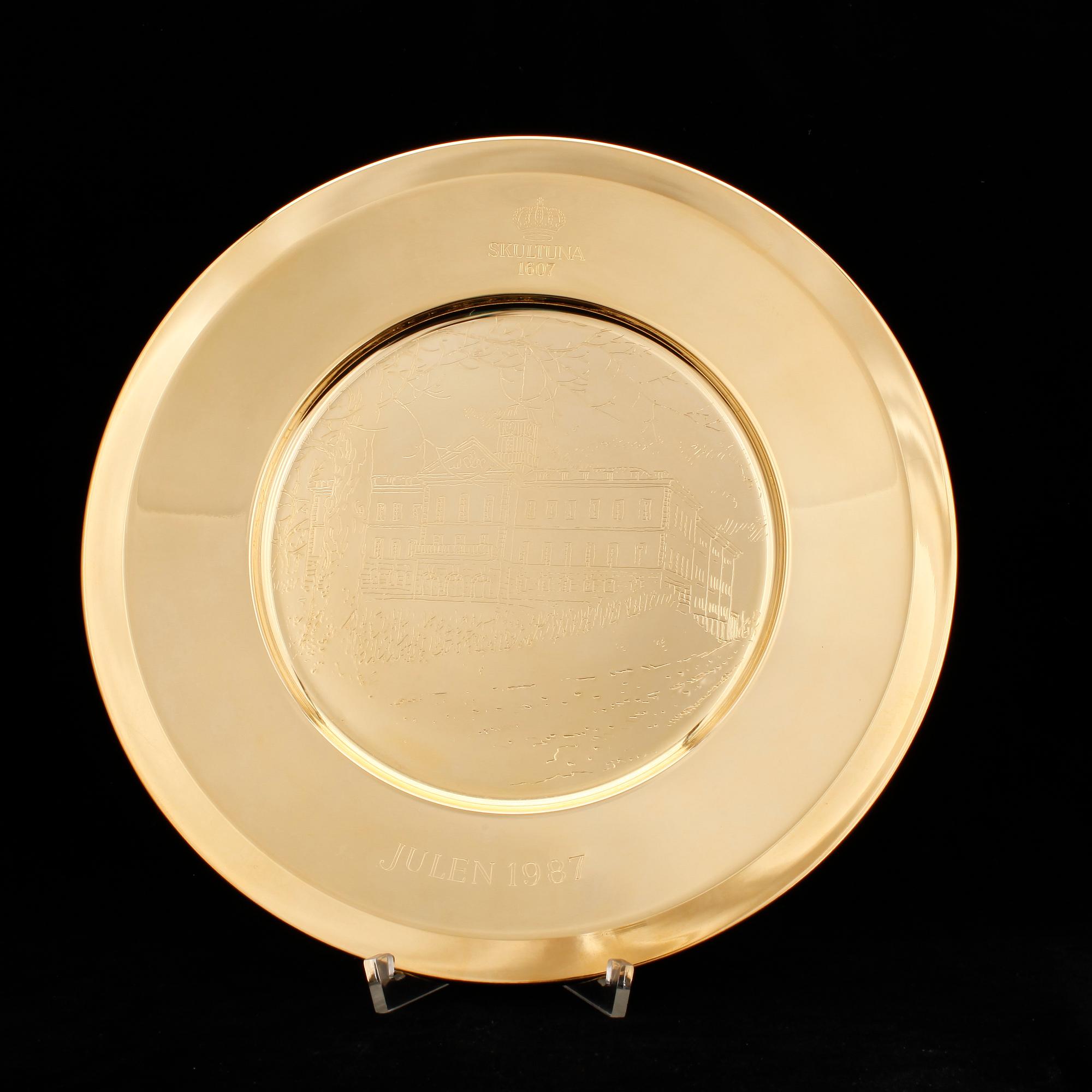 TALLRIKAR, 12 st, mässing, Skultuna, 1900-talets andra hälft.