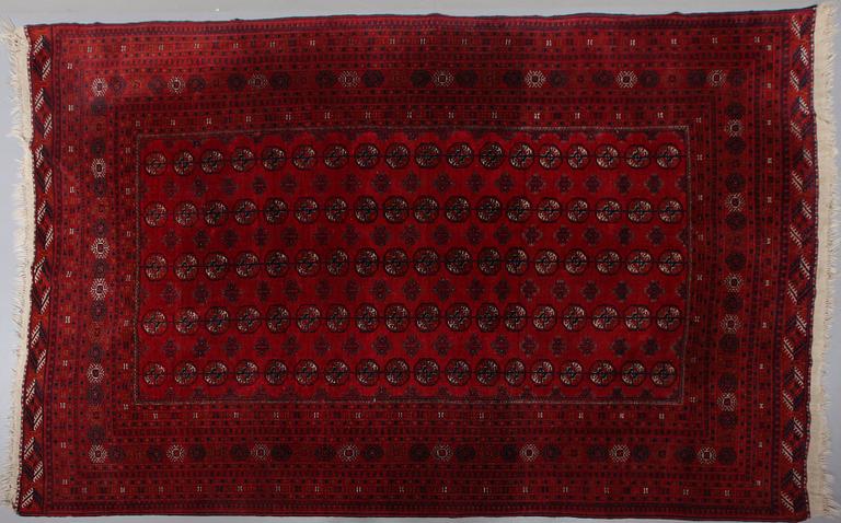 MATTA, Bocchara, old/semiantik, 300 x 200 cm.