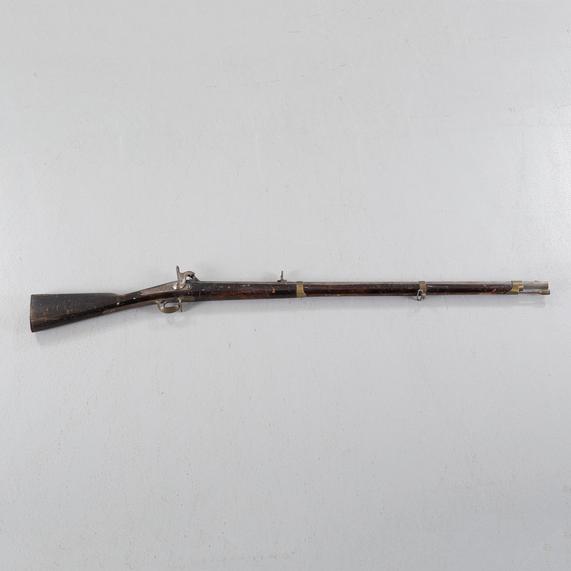 A percussion rifle, m/1857.
