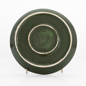 Birger Kaipiainen, a stoneware plate signed Kaipiainen Arabia.