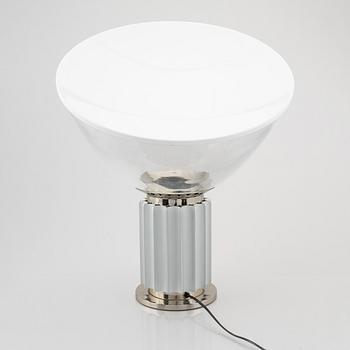 Achille Castiglioni, & Pier Giacomo, bordslampa, "Taccia", Flos, Italien.