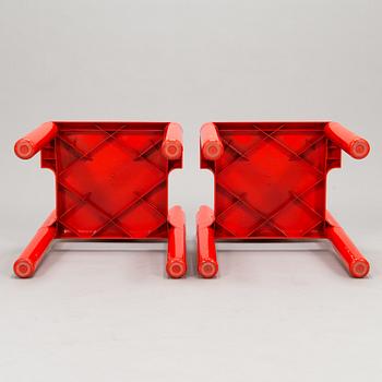 An interior set in red plastic from the 1970s, 7 parts.