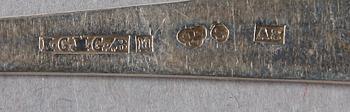 PARTI SILVERBESTICK, 28 st, olika modeller bla "Gammal svensk", mest 1900-tal.