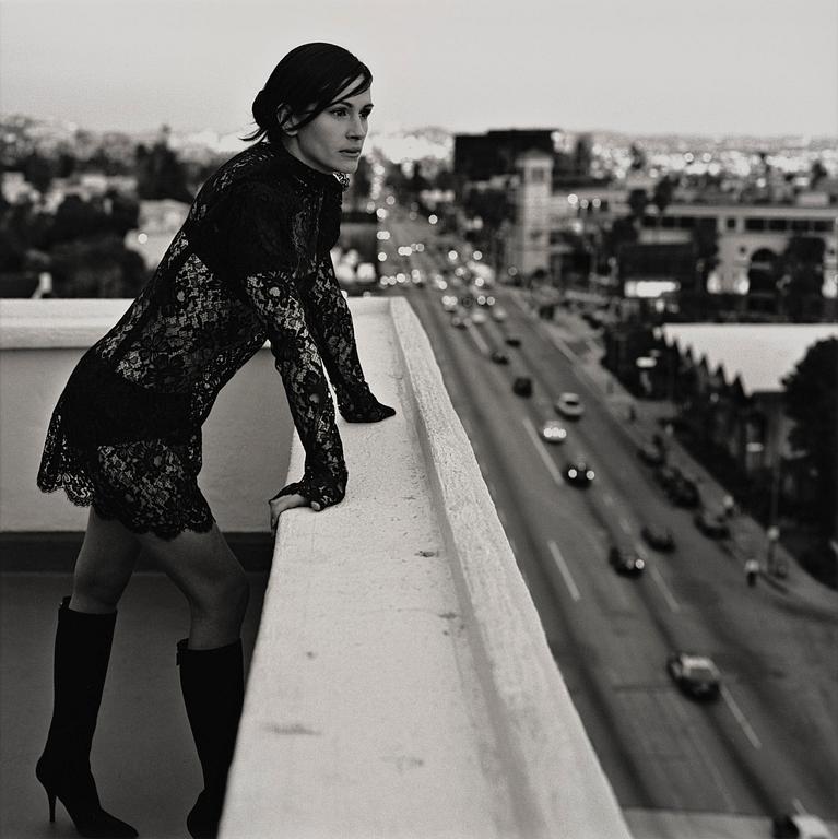 Mikael Jansson, "Julia Roberts, #1, Chateau Marmont, Los Angeles", 2001.