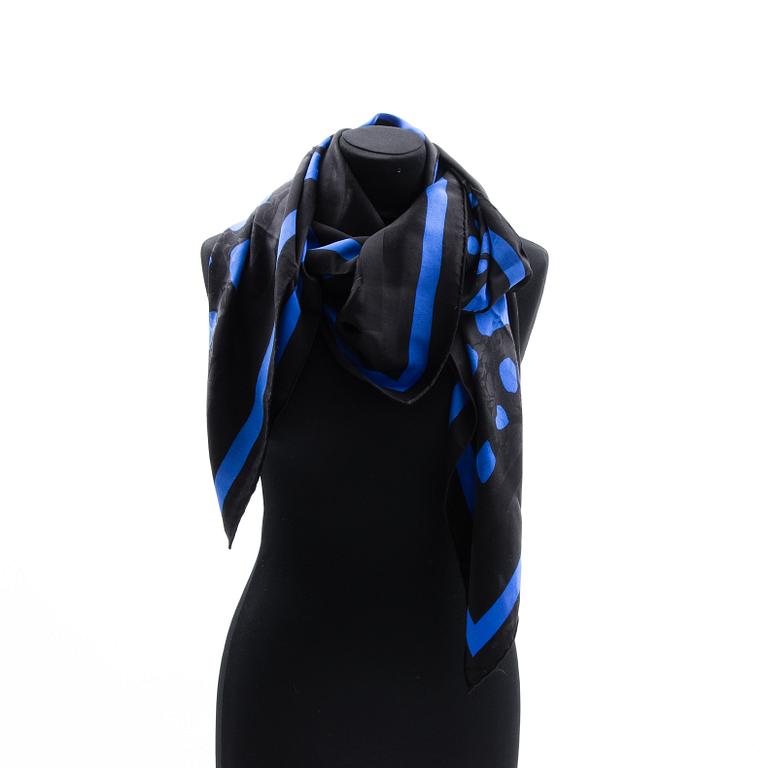 SCARF, Yves Saint Laurent.