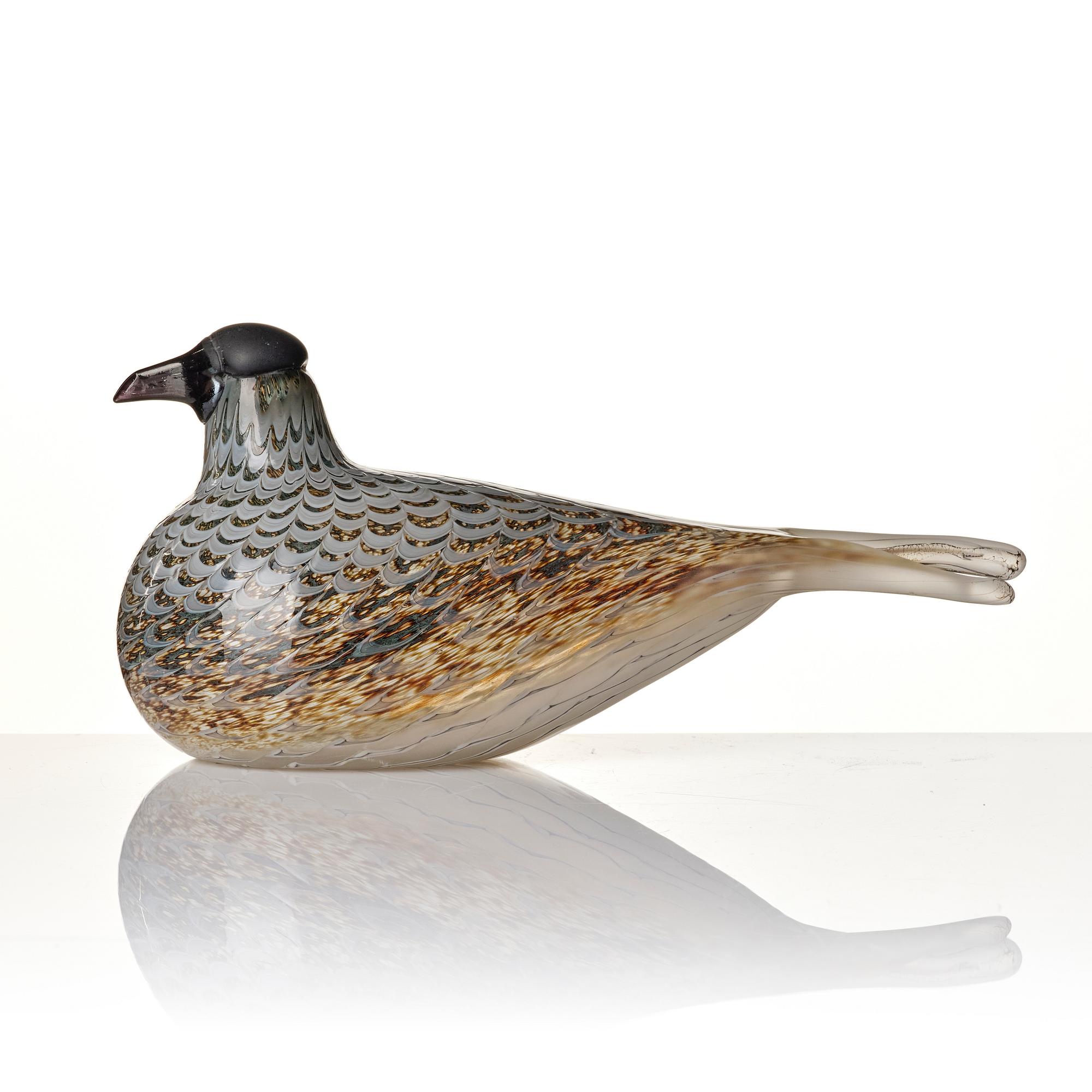 Oiva Toikka, a bird, 'Labbe', Nuutajärvi Notsjö, Finland.