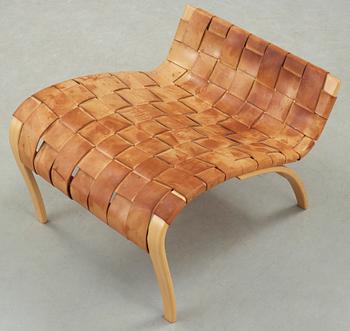 FOTPALL, "Pernilla", Bruno Mathsson, omkring 2000.