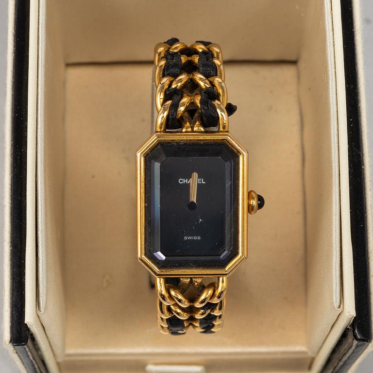 Chanel, armbandsur, "Premiere", 26 x 20 mm, 1987.
