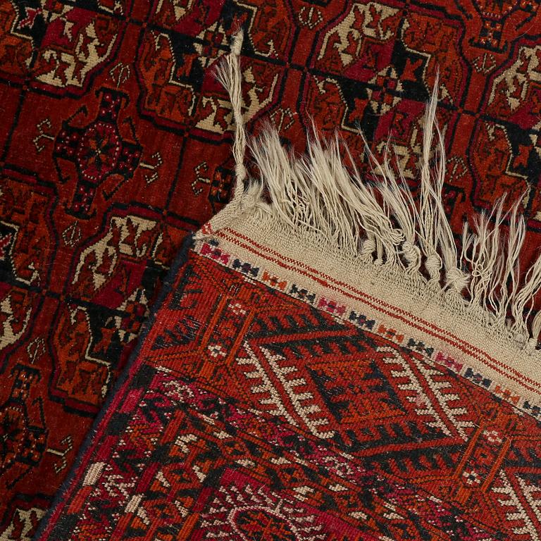 MATTA, old/semiantik, troligen Tekke-Bochara, ca 186 x 123 cm.