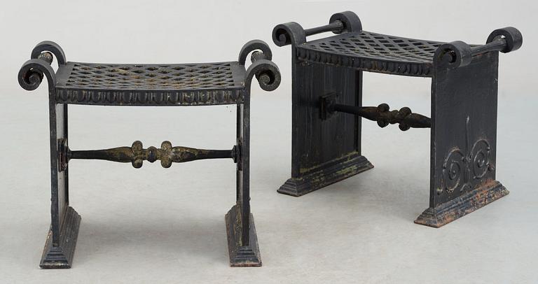 A pair of Folke Bensow cast iron stools, model 'Taburett Nr 1', Näfveqvarn, Sweden circa 1925.