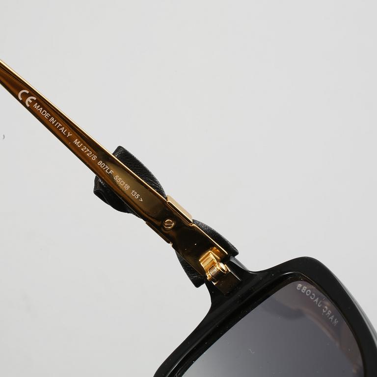 SOLGLASÖGON, Marc Jacobs, 2000-tal.