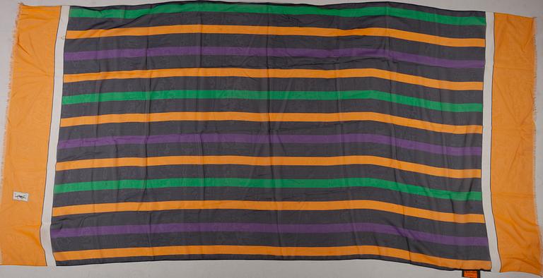 SCARF, Yves Saint Laurent.
