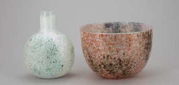 VAS, glas, signerad O. Toikka Nuutajärvi, samt SKÅL, ej signerad.