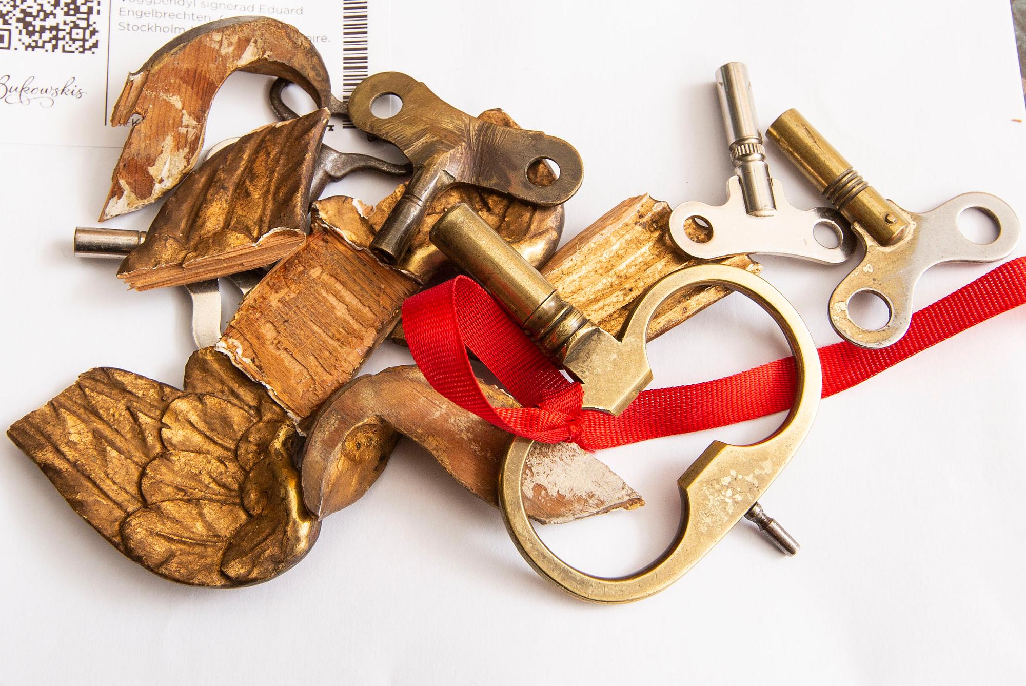 Väggpendyl signerad Eduard Engelbrechten, (verksam i Stockholm 1815-1845). Senempire.