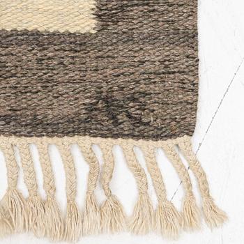 Aina Kånge, a flat weave runner, c 340 x 140 cm, signed AK.