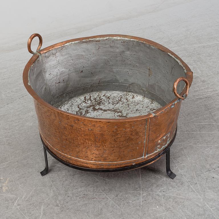 A copper pot, 19th Century.
