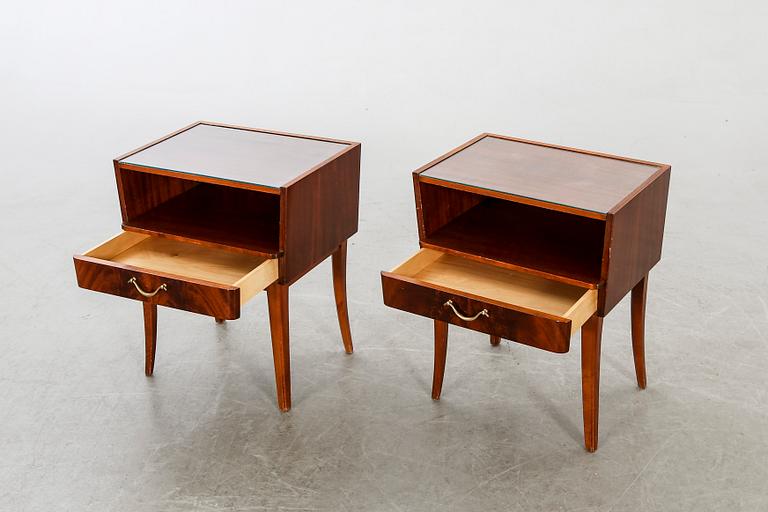Sängbord, ett par, 1950-tal.