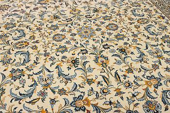 Matta, Keshan, ca. 398 x 287 cm.