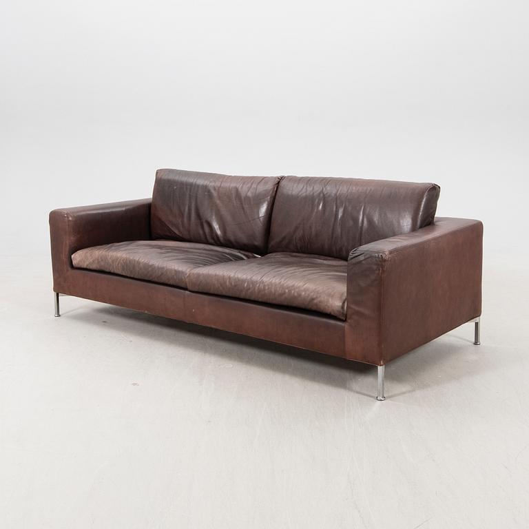 Piero Lissoni, a "Box" sofa for Living Divani Italy 21st century.