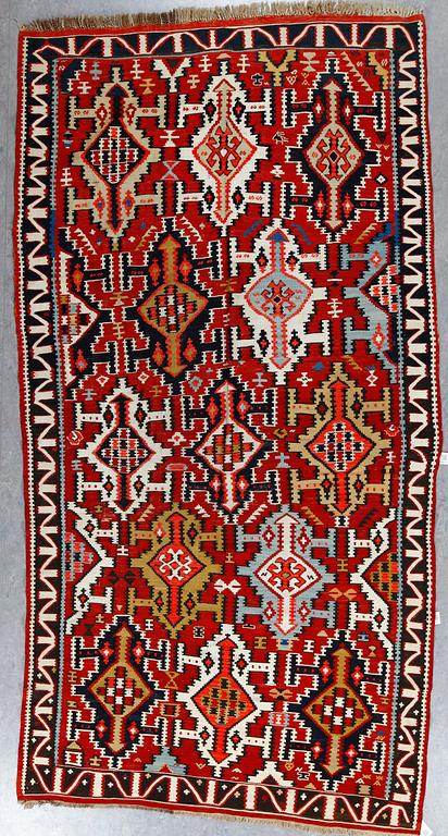KELIM, semiantik Shirvan, ca 305x158 cm.