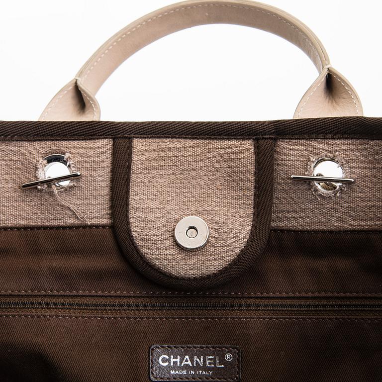 Chanel, a canvas 'Deauville' tote bag, 2012-2013.
