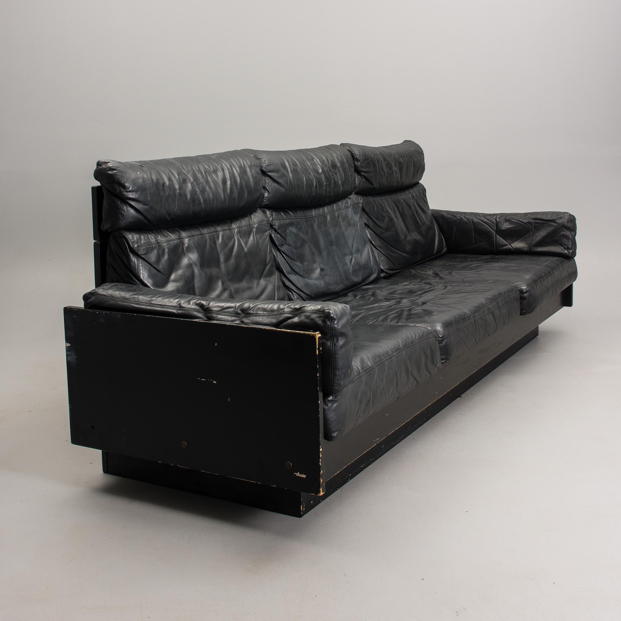BEN AF SCHULTEN, soffa, modell 556, Artek, 1900-talets slut.