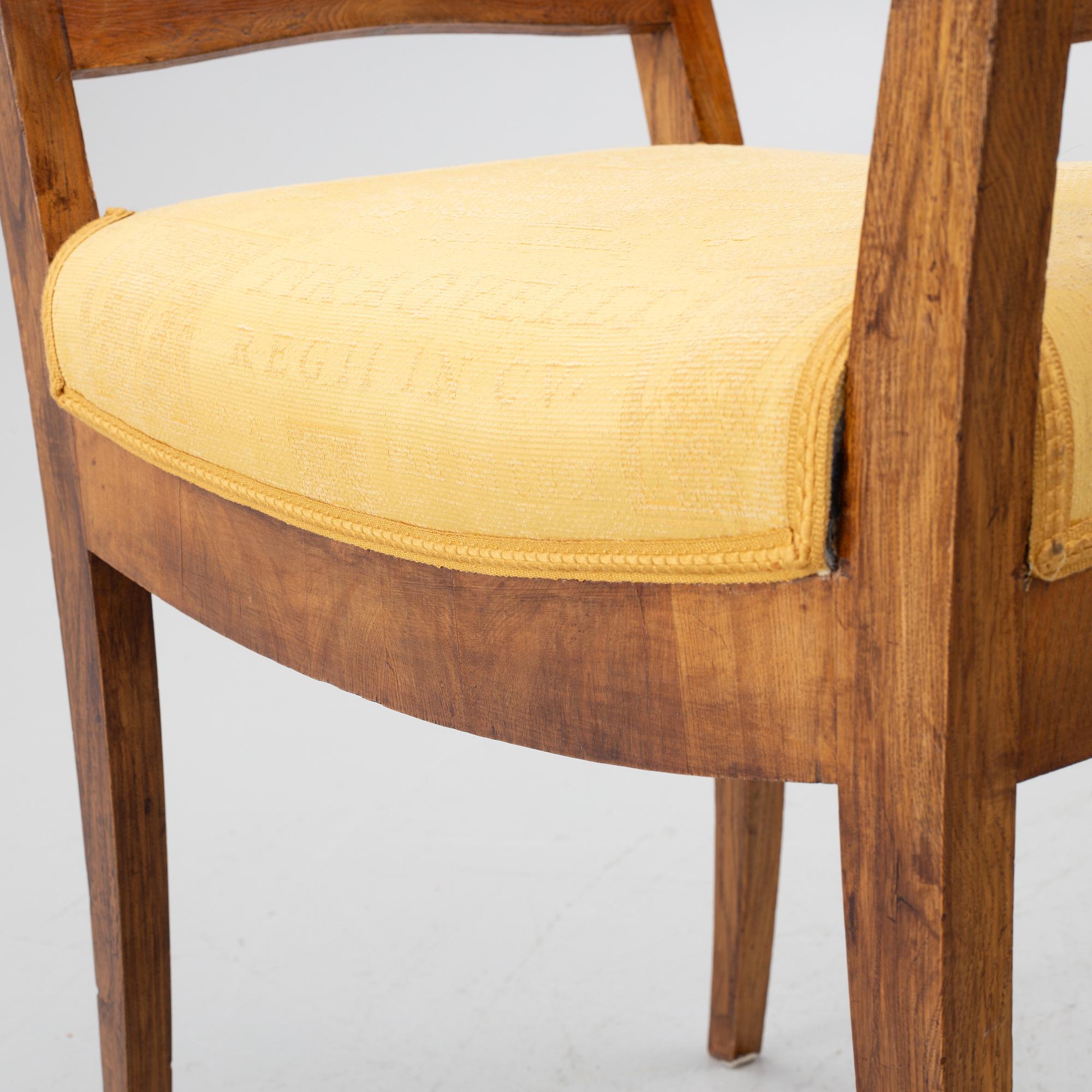 A pair of banquettes, 19th century.