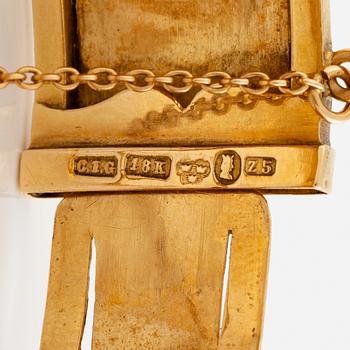 Bracelet, 18K gold with a half-pearl and seed pearls, late 19th century.