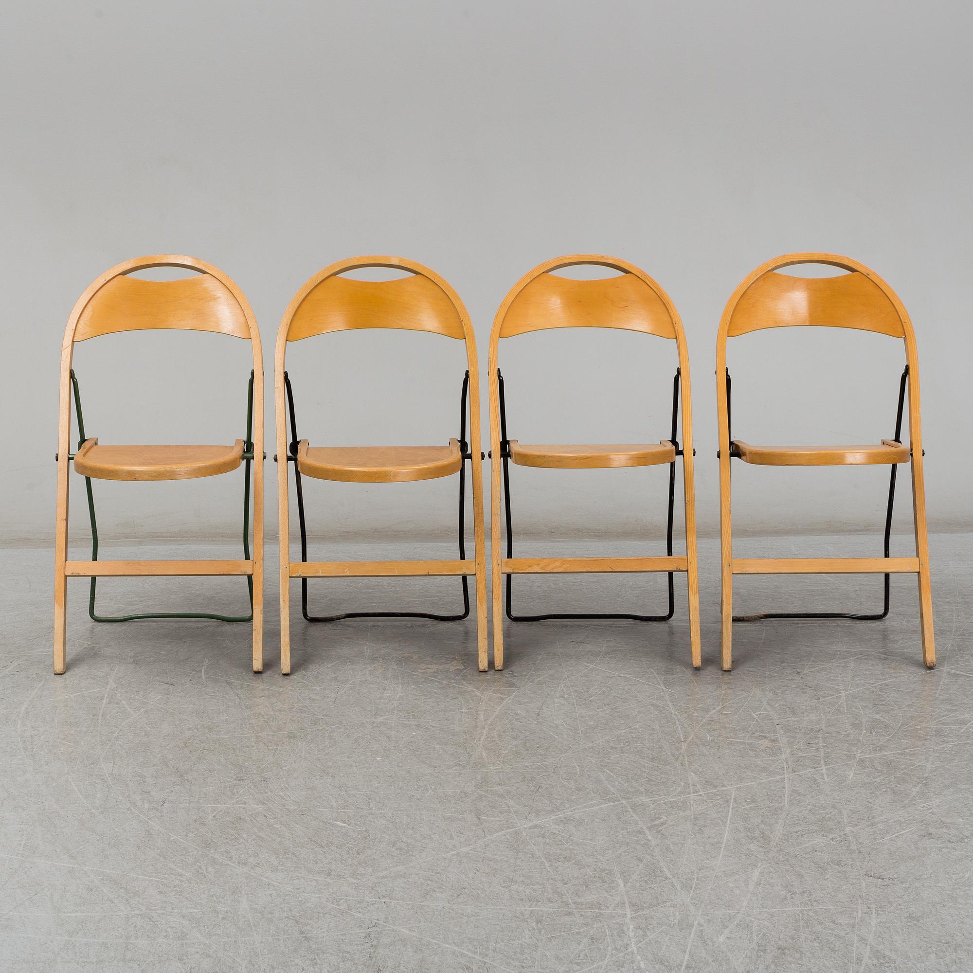 Four collapsible 'Bern' birch chairs from Gemla, 1920's/30's.